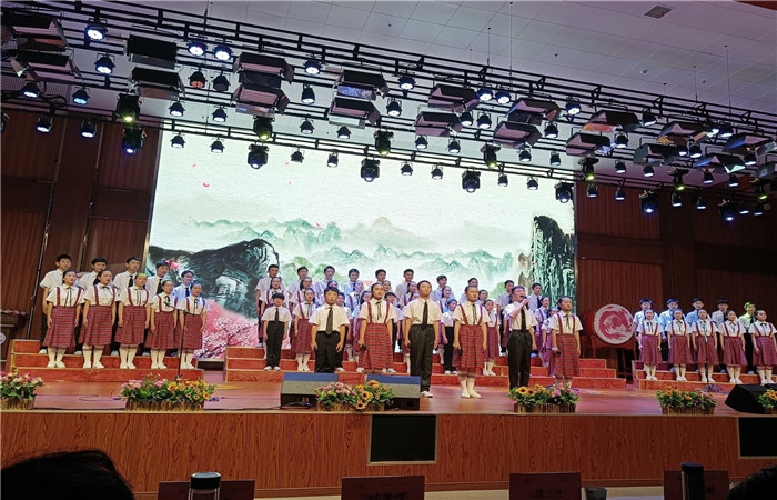 六安市清水河学校举行2021年世界读书日汇演活动